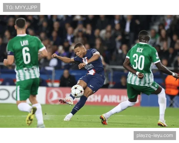 法甲转会窗口再掀波澜，众星加盟引关注，新赛季战术格局或将重塑