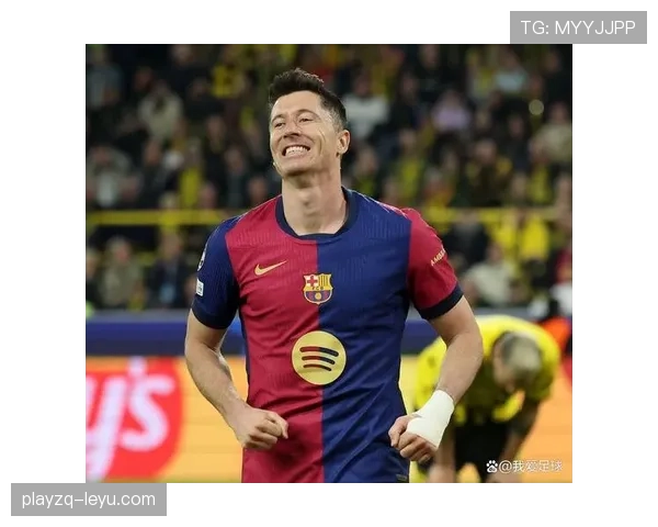 莱万多夫斯基巴萨更衣室角色 莱万多夫斯基巴萨更衣室角色